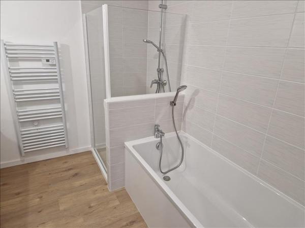 Maison à louer |  PLOUDALMEZEAU |  5 pièces | 111 m²