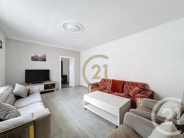 Maison à vendre  10 pièces - 175 m 2   LURE  - 70