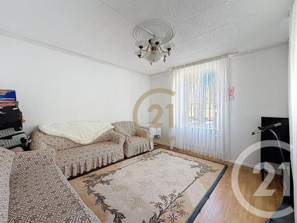 Maison à vendre  10 pièces - 175 m 2   LURE  - 70