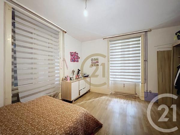 Maison à vendre  10 pièces - 175 m 2   LURE  - 70