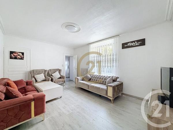 Maison à vendre  6 pièces - 207,20 m 2   FOUGEROLLES  - 70