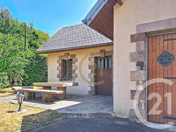 Maison à vendre  6 pièces - 207,20 m 2   FOUGEROLLES  - 70