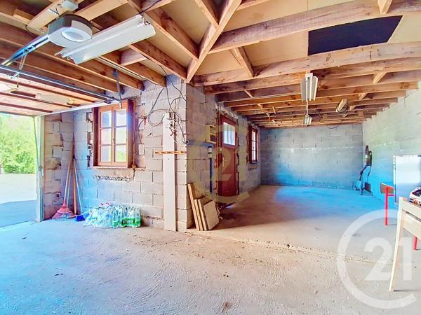 Maison à vendre  6 pièces - 207,20 m 2   FOUGEROLLES  - 70