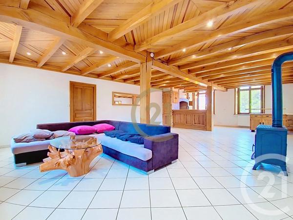 Maison à vendre  6 pièces - 207,20 m 2   FOUGEROLLES  - 70