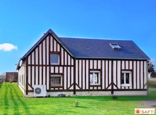 CONFORABLE ET SPACIEUSE MAISON NORMANDE AVEC PISCINE