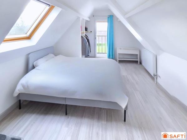 CONFORABLE ET SPACIEUSE MAISON NORMANDE AVEC PISCINE