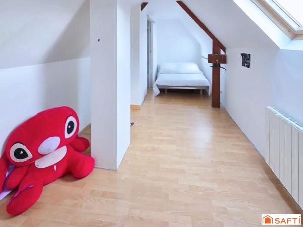 CONFORABLE ET SPACIEUSE MAISON NORMANDE AVEC PISCINE