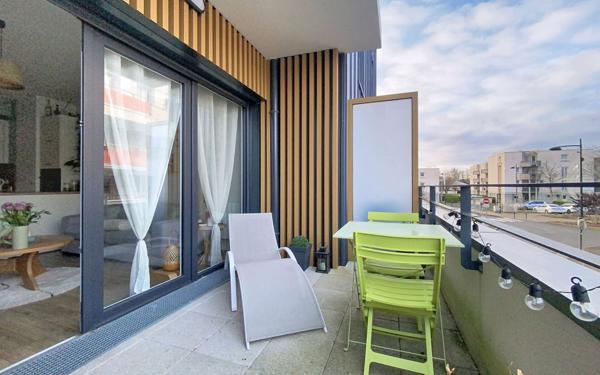 Appartement à vendre    2 pièces • 40,72 m2 Voisins-le-Bretonneux