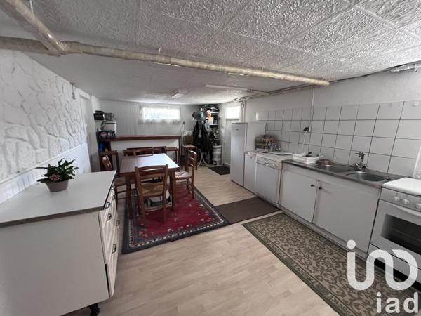 Maison à vendre 5 pièces 98 m² Saint-Aubin-le-Cloud