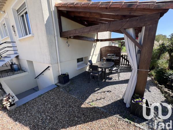 Maison à vendre 5 pièces 98 m² Saint-Aubin-le-Cloud