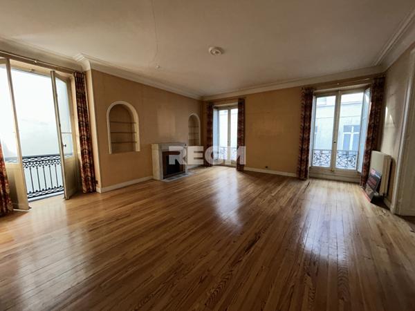 Pau (64000) Appartement T4 proche halles de pau