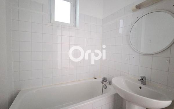 Appartement à vendre    3 pièces • 63,34 m2 Décines-Charpieu