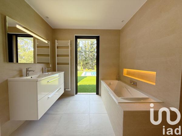 Maison à vendre 4 pièces 128 m² Sainte-Maxime