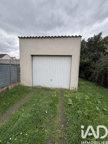Parking à vendre 386 m² Vierzon