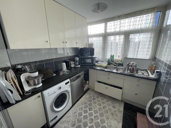 Appartement F4 à vendre  4 pièces - 67,22 m2 EVRY - 91