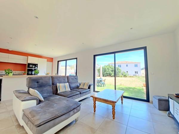 Maison 5 pièces - 140 m² Exclusivité efficity