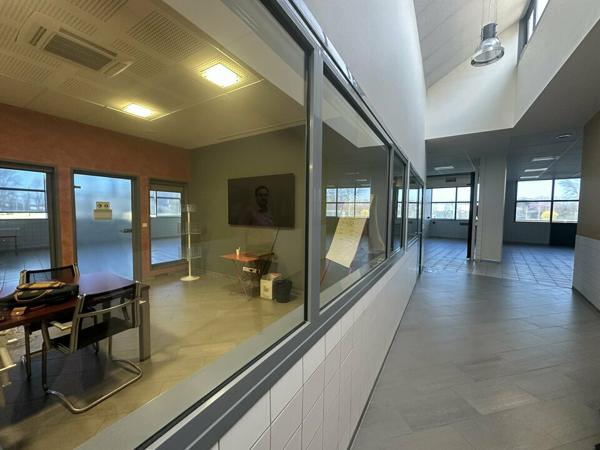 BUREAUX à LOUER de 500 m²
