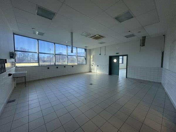 BUREAUX à LOUER de 500 m²