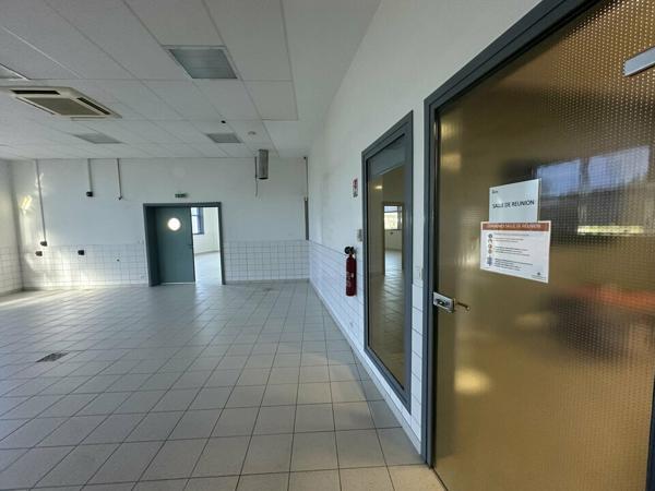 BUREAUX à LOUER de 500 m²
