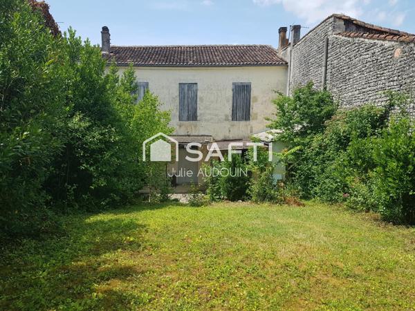 Maison de ville - Matha Proche CENTRE BOURG