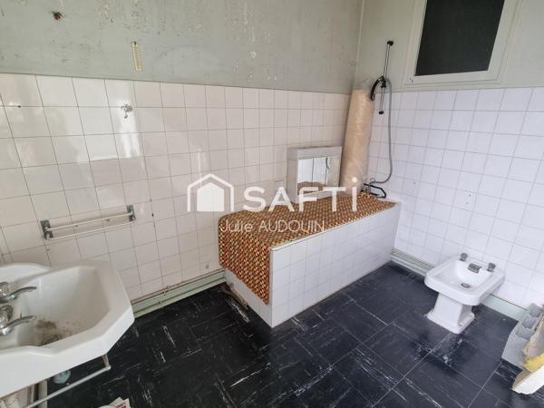 Maison de ville - Matha Proche CENTRE BOURG