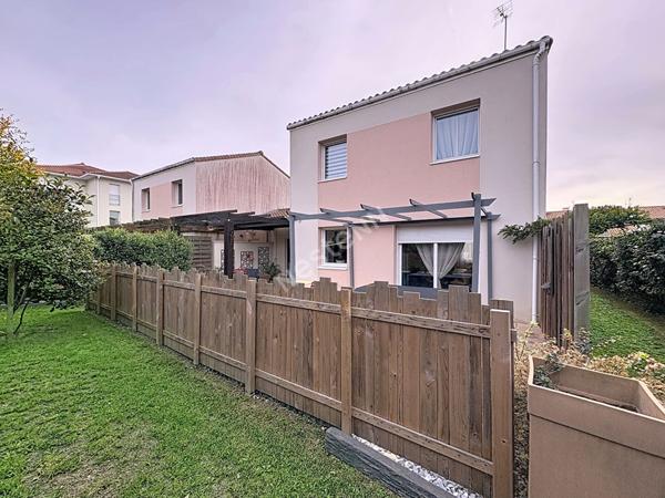 Maison moderne à vendre 3 chambres avec beau jardin à Rezé - Butte de Praud