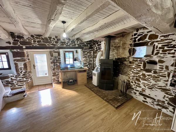 Maison
         5 pièces
        - 87 m² Exclusivité 94 900 € *