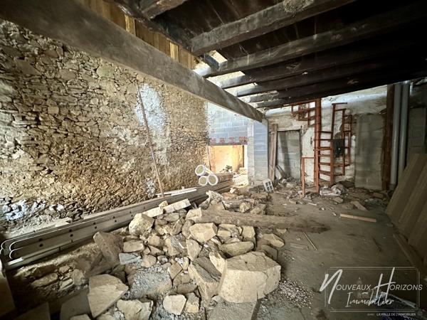 Maison
         5 pièces
        - 87 m² Exclusivité 94 900 € *