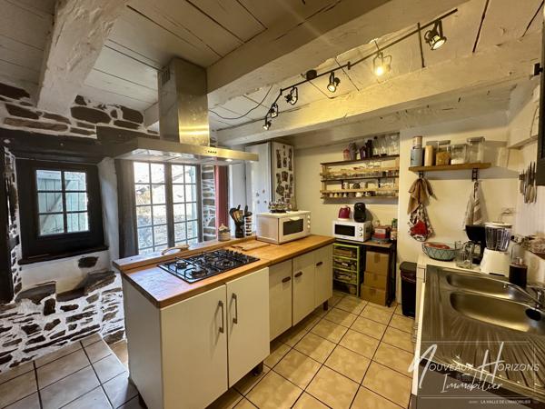 Maison
         5 pièces
        - 87 m² Exclusivité 94 900 € *