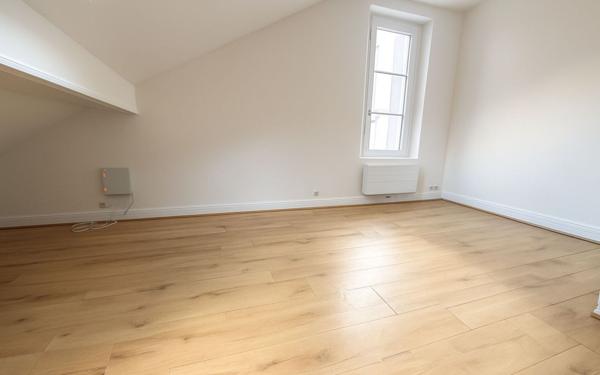 Appartement à vendre    1 pièce • 12,66 m2 Paris 18