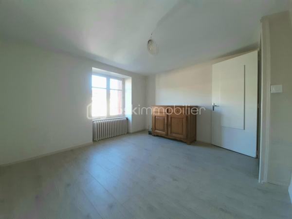 Maison en pierre de 79 m²