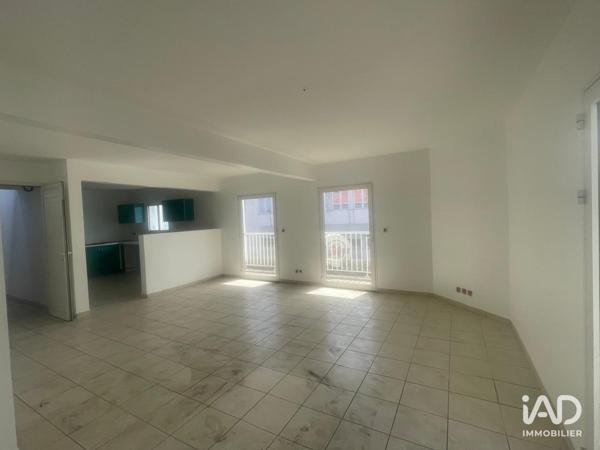 Immeuble à vendre 3 pièces 222 m² Le Moule