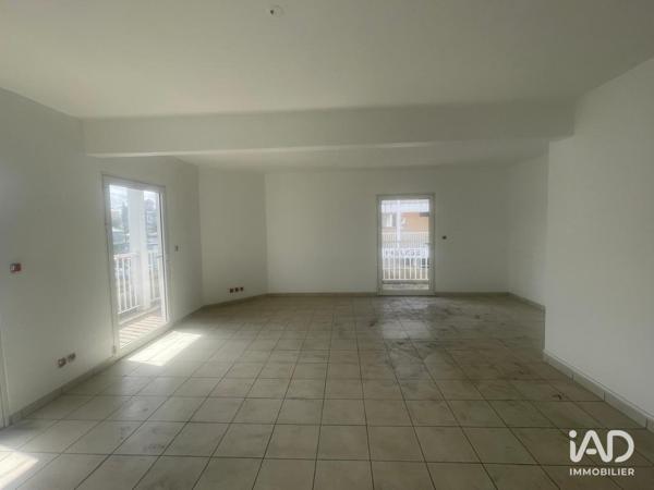 Immeuble à vendre 3 pièces 222 m² Le Moule