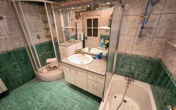 Maison à vendre    4 pièces •  Beaumarchés