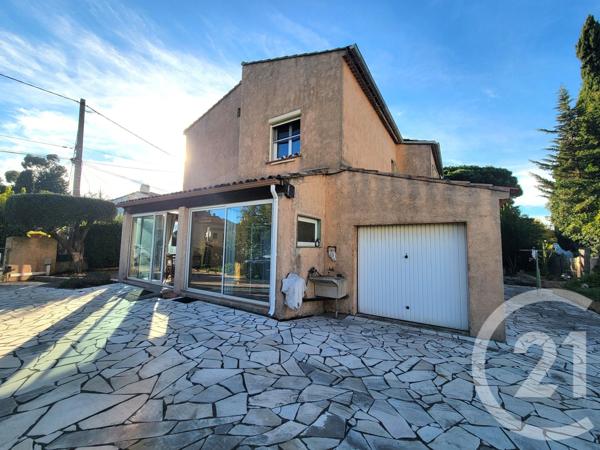 Maison à vendre  6 pièces - 177,63 m2 COGOLIN - 83