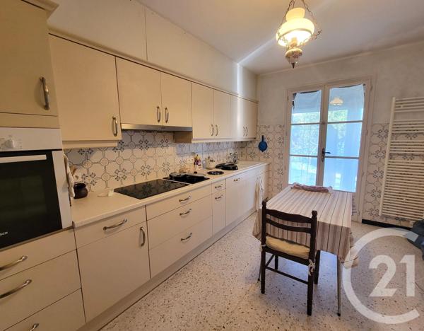 Maison à vendre  6 pièces - 177,63 m2 COGOLIN - 83