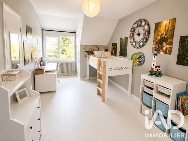 Maison à vendre 6 pièces 141 m² Carrières-sur-Seine