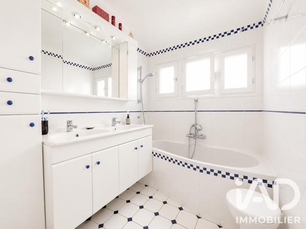 Maison à vendre 6 pièces 141 m² Carrières-sur-Seine