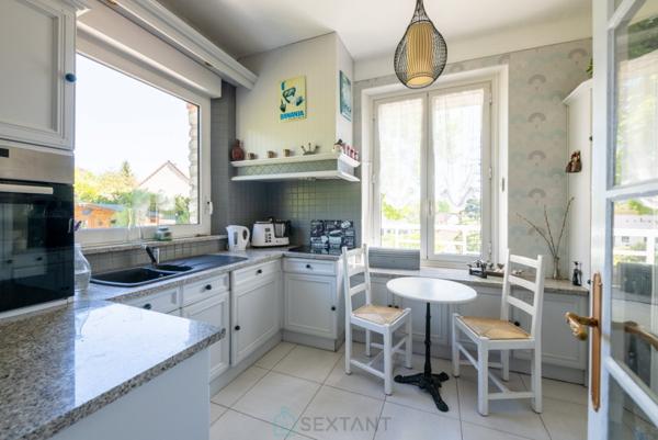 Voici une propriété au calme et à proximité de tout !