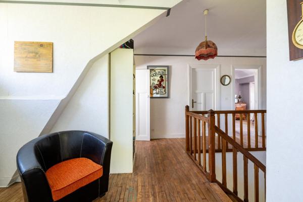 Voici une propriété au calme et à proximité de tout !