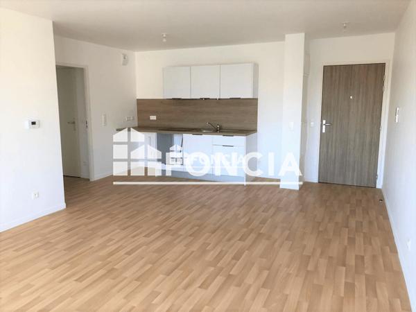 Location Appartement 3 pièces 63.2 m² - 210 RUE DU CDT GEORGES LEDRU Canteleu 76380