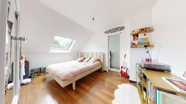 Maison Roissy En Brie 6 pièce(s) 135.62 m2