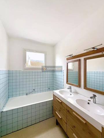 Vente Appartement 4 pièces 127 m2 à Bastia