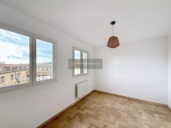 Vente Appartement 4 pièces 127 m2 à Bastia