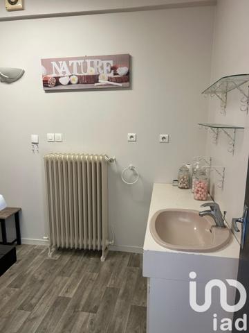 Maison à vendre 7 pièces 168 m² Gençay