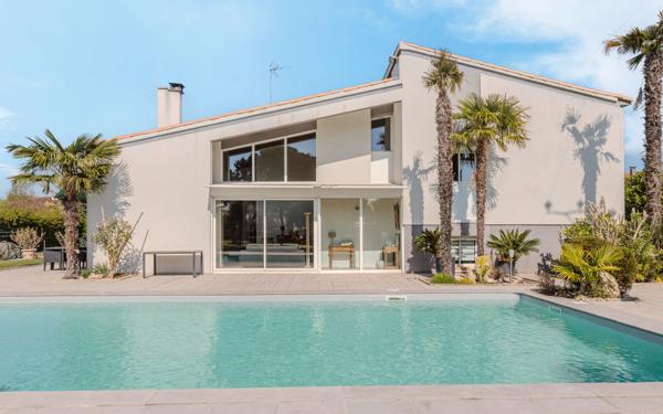 Maison à vendre    5 pièces • 161 m2 Saint-Jory