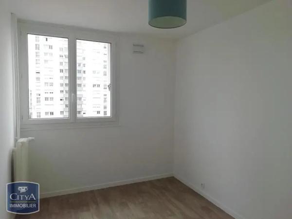 Appartement à louer 4 pièces 82.78m²