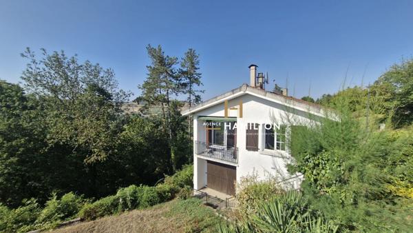 MAISON AU CALME AVEC VUE SUR LA CITE DE CORDES Cordes sur ciel