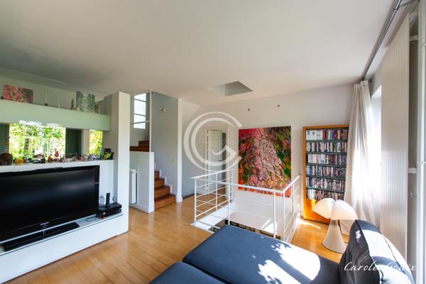 Paris (75020) MAISON SPACIEUSE ET SON JARDIN