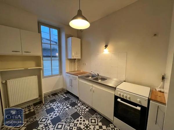 Appartement à louer 3 pièces 64.32m² Tours (37000)